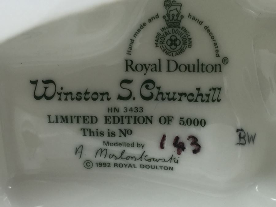 JUST ADDED - Royal Doulton Large Figurine Winston S. Churchill HN 3433 Limited Edition 143 Of 5,000 With Original Box [Photo 3]