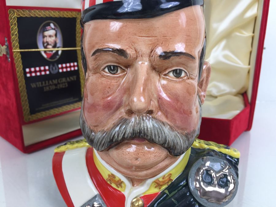 JUST ADDED - Royal Doulton Large William Grant Character Jug Liquor Decanter Empty With Box [Photo 10]
