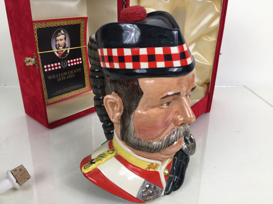 JUST ADDED - Royal Doulton Large William Grant Character Jug Liquor Decanter Empty With Box [Photo 14]
