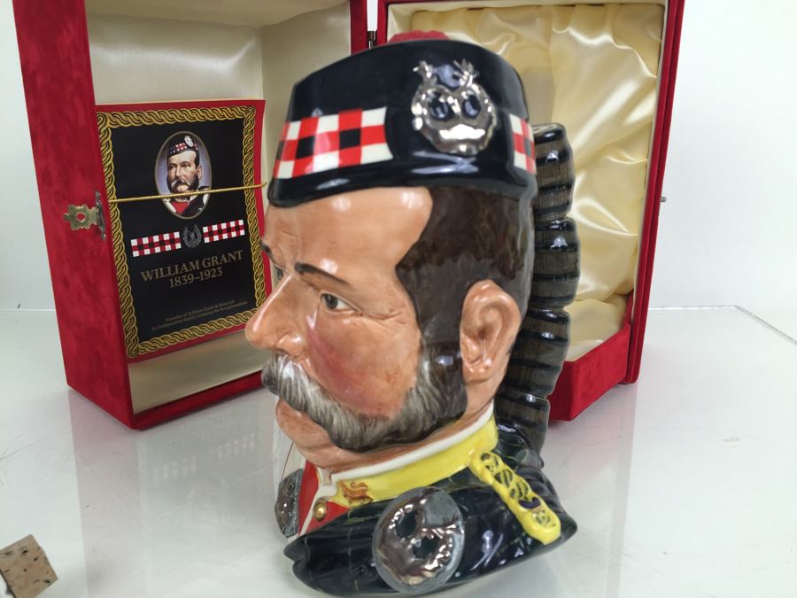 JUST ADDED - Royal Doulton Large William Grant Character Jug Liquor Decanter Empty With Box [Photo 11]
