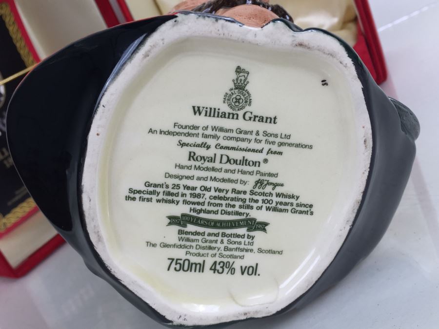 JUST ADDED - Royal Doulton Large William Grant Character Jug Liquor Decanter Empty With Box [Photo 3]
