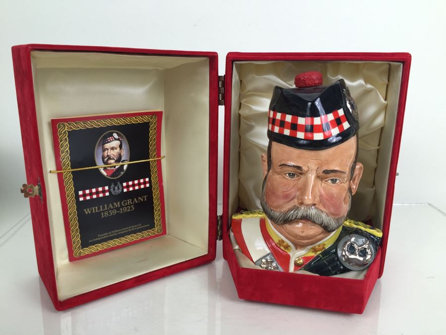 JUST ADDED - Royal Doulton Large William Grant Character Jug Liquor Decanter Empty With Box [Photo 6]