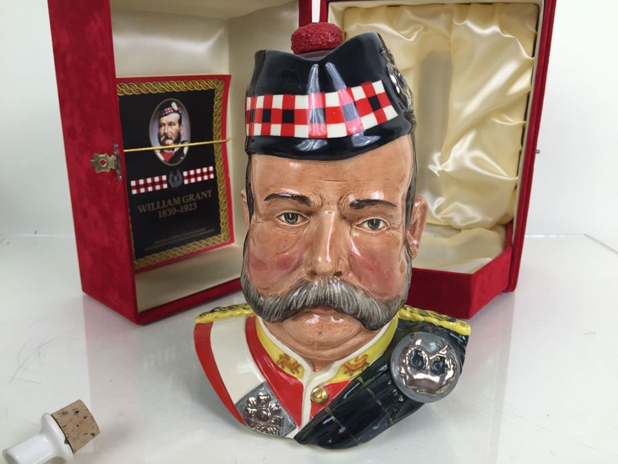 JUST ADDED - Royal Doulton Large William Grant Character Jug Liquor Decanter Empty With Box [Photo 9]