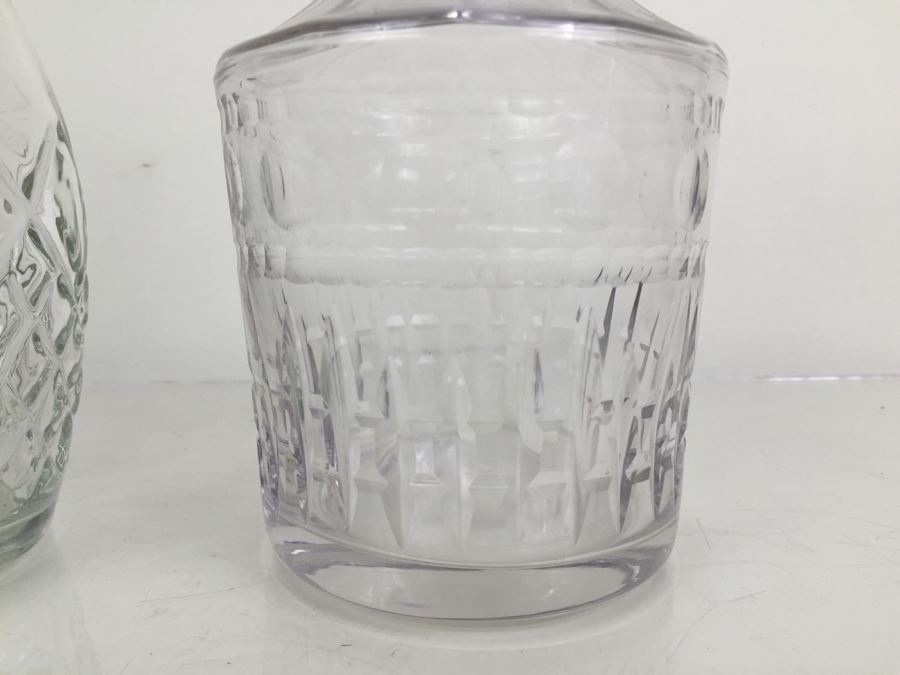 JUST ADDED - Pair Of Glass Decanters With Stoppers [Photo 9]