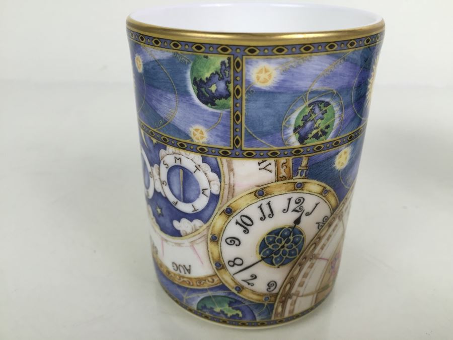 JUST ADDED - Pair Of Royal Doulton Coffee Mugs Cups [Photo 12]