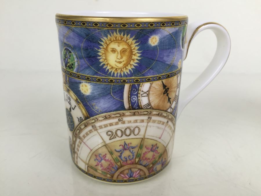 JUST ADDED - Pair Of Royal Doulton Coffee Mugs Cups [Photo 3]