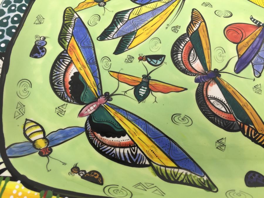 JUST ADDED - Pair Of Beautifully Hand Painted Porcelain Trays From Zimbabwe [Photo 4]