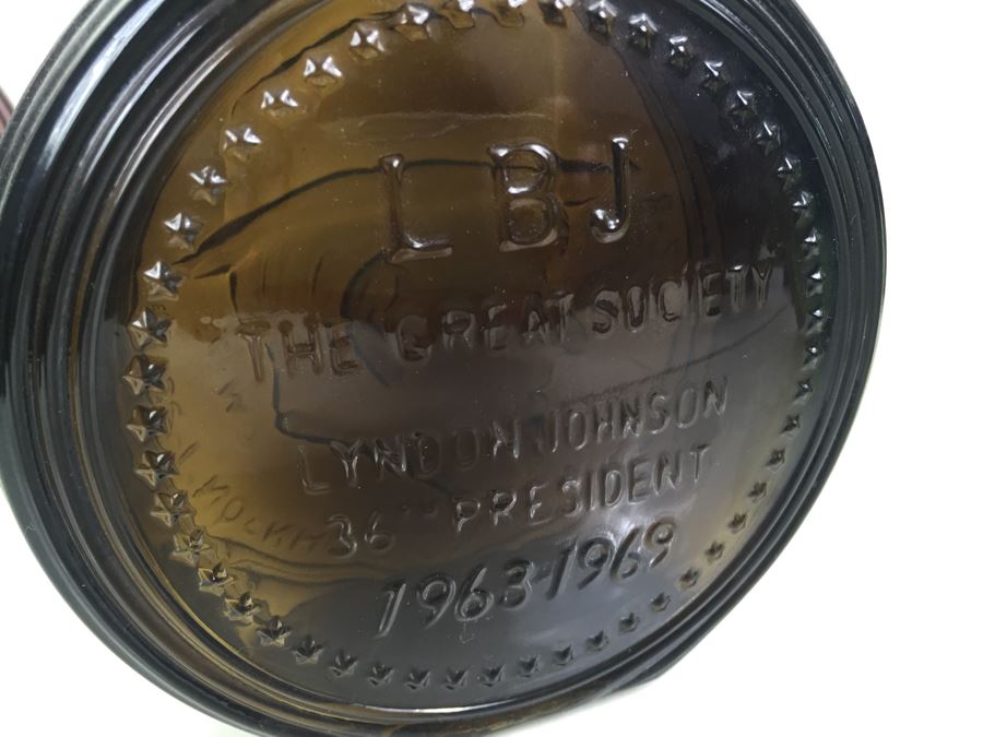 JUST ADDED - (15) Huge Collection Of Wheaton, NJ Presidential Glass Bottles First Edition [Photo 28]