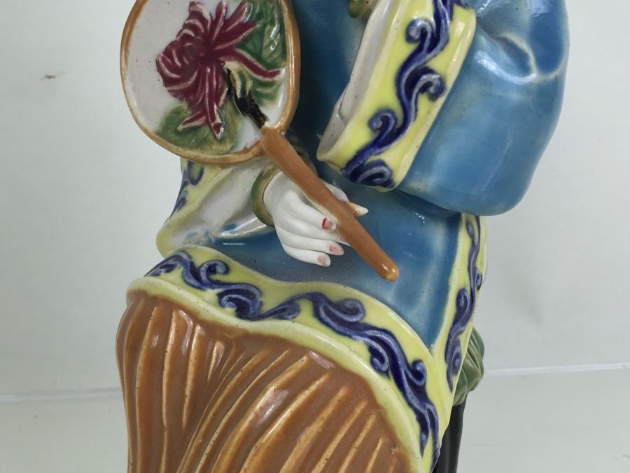 JUST ADDED - Signed Asian Figurine [Photo 5]