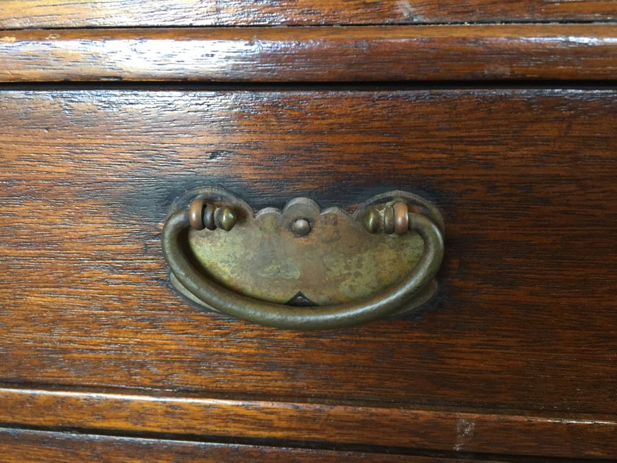 Vintage Wooden Asian Desk [Photo 11]