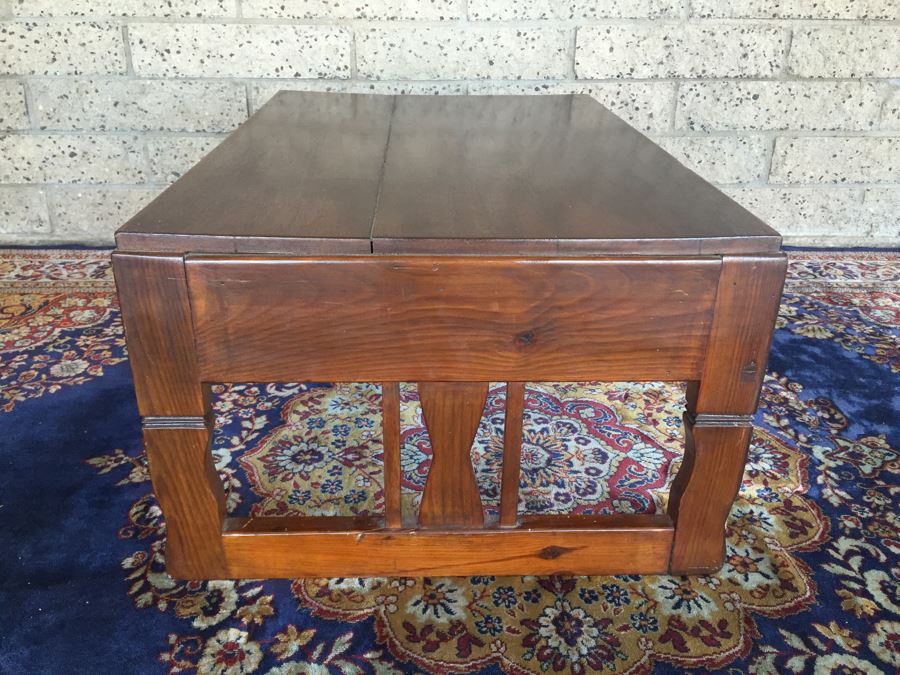 Vintage Wooden Asian Desk [Photo 8]
