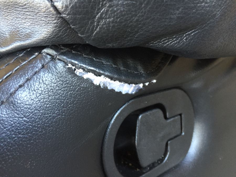 Black Reclining Loveseat [Photo 8]