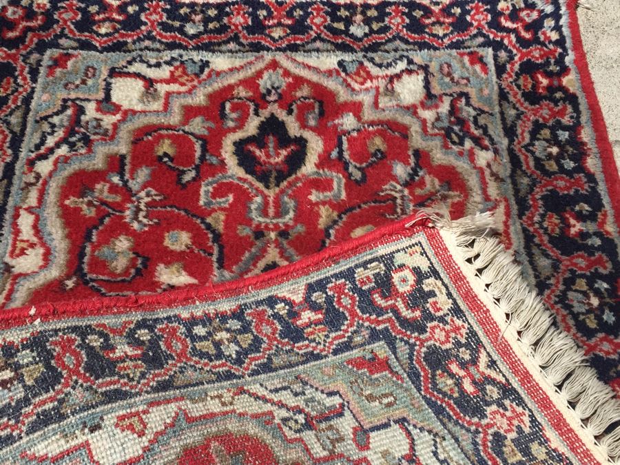 Nice Wool Hand Knotted Persian Area Rug [Photo 3]