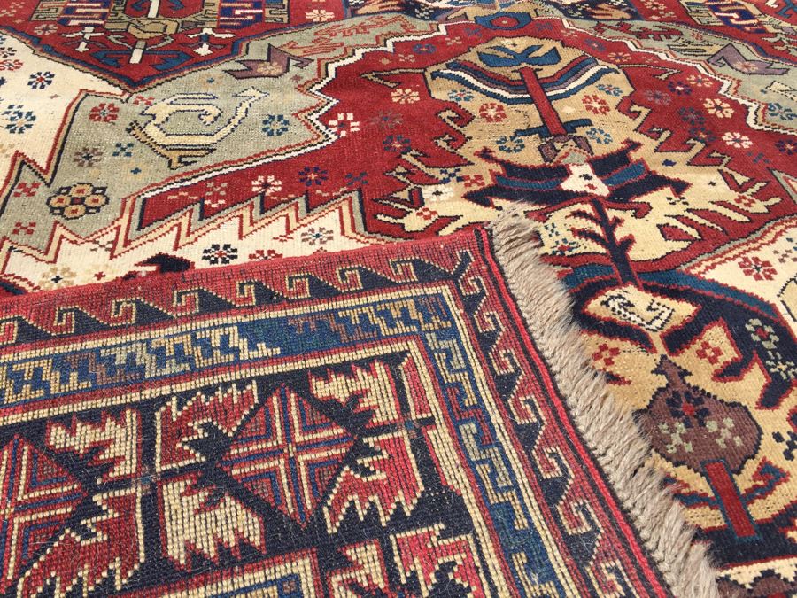 Large Geometric Pattern Persian Area Rug [Photo 12]