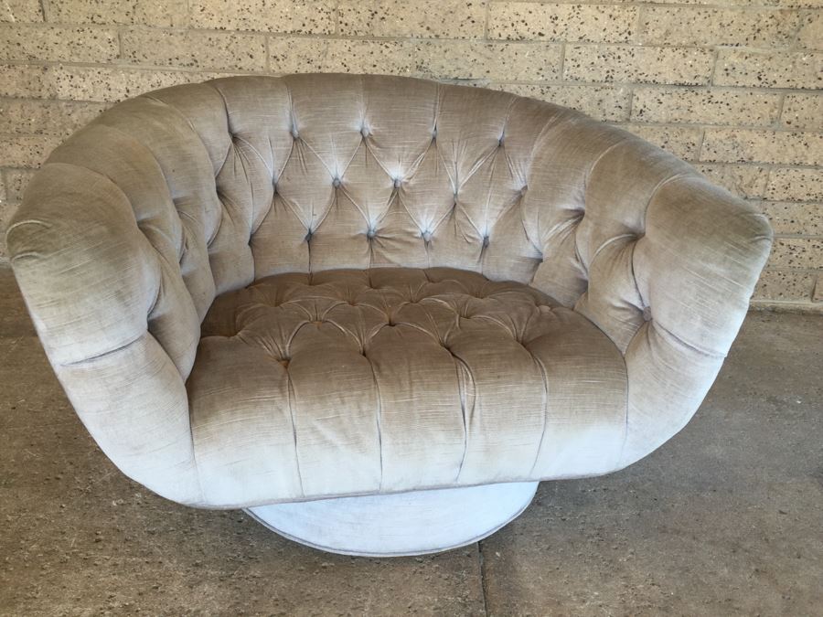 Awesome Mid-Century Tufted Swivel Chair [Photo 7]