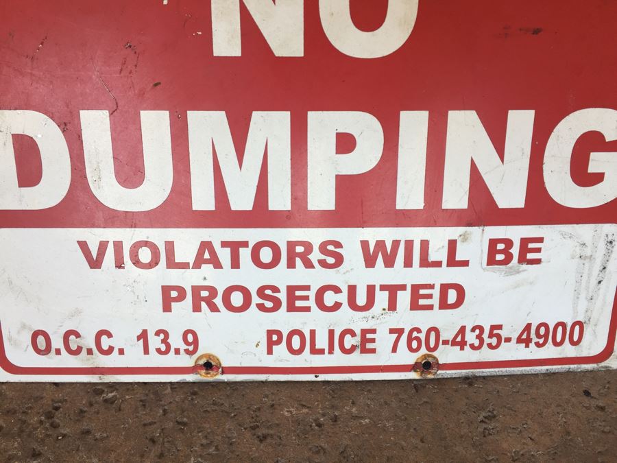 Vintage Red And White Metal Sign 'NO DUMPING' [Photo 3]