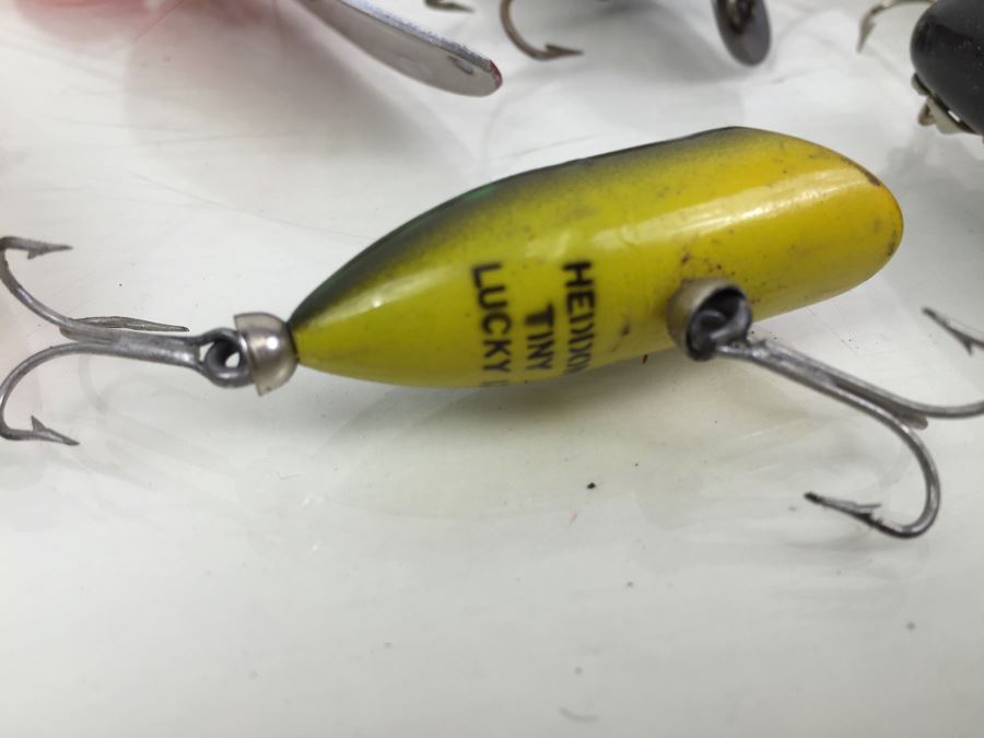 Huge Vintage Fishing Lures Lot [Photo 5]