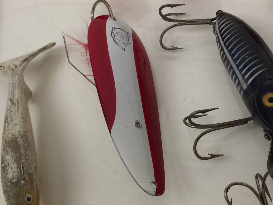 Huge Vintage Fishing Lures Lot [Photo 17]