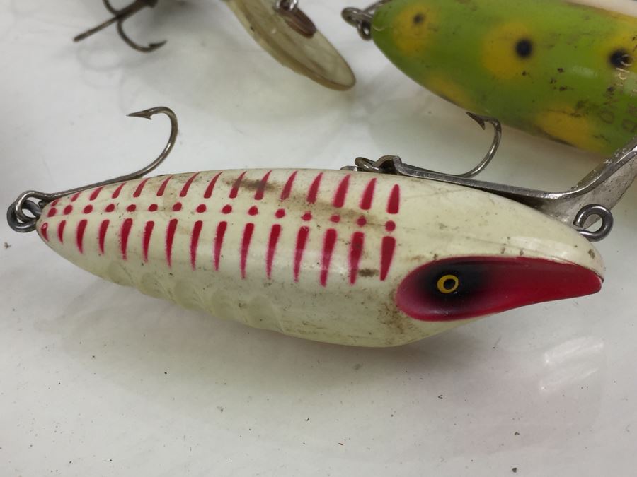 Huge Vintage Fishing Lures Lot [Photo 8]