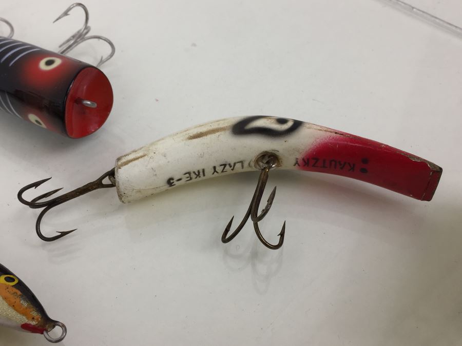 Huge Vintage Fishing Lures Lot [Photo 30]