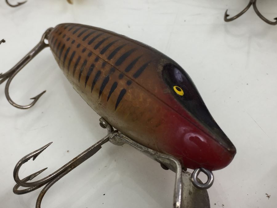 Huge Vintage Fishing Lures Lot [Photo 14]