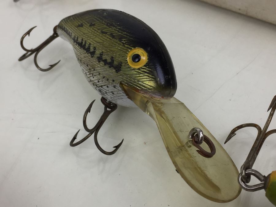 Huge Vintage Fishing Lures Lot [Photo 12]