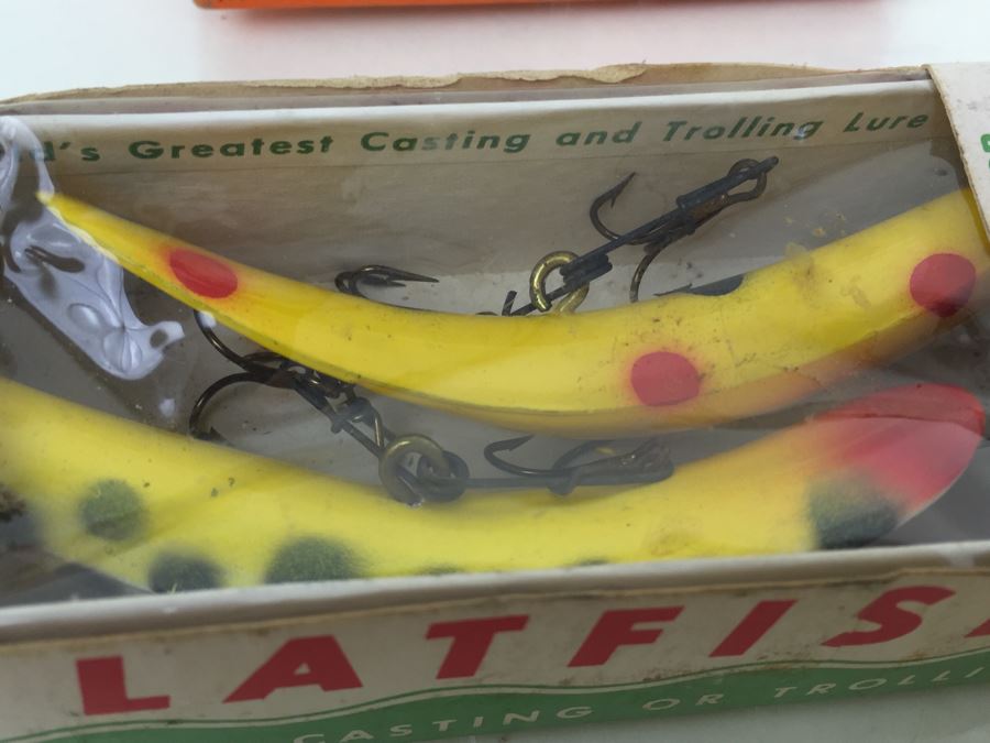 Vintage Fishing Lures Lot [Photo 23]
