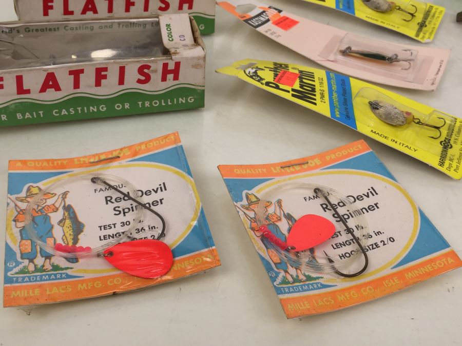 Vintage Fishing Lures Lot [Photo 18]