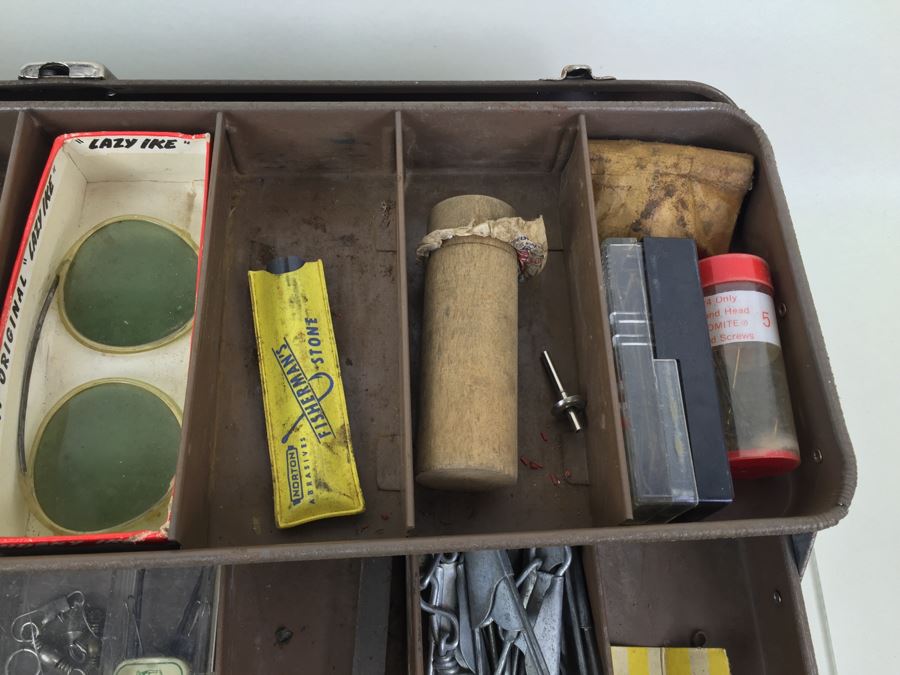 Vintage Metal Fishing Tackle Box With Tackle And Knife [Photo 9]