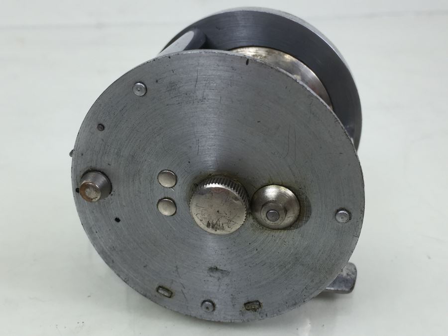 South Bend Bait Company No. 350A Fishing Reel [Photo 9]