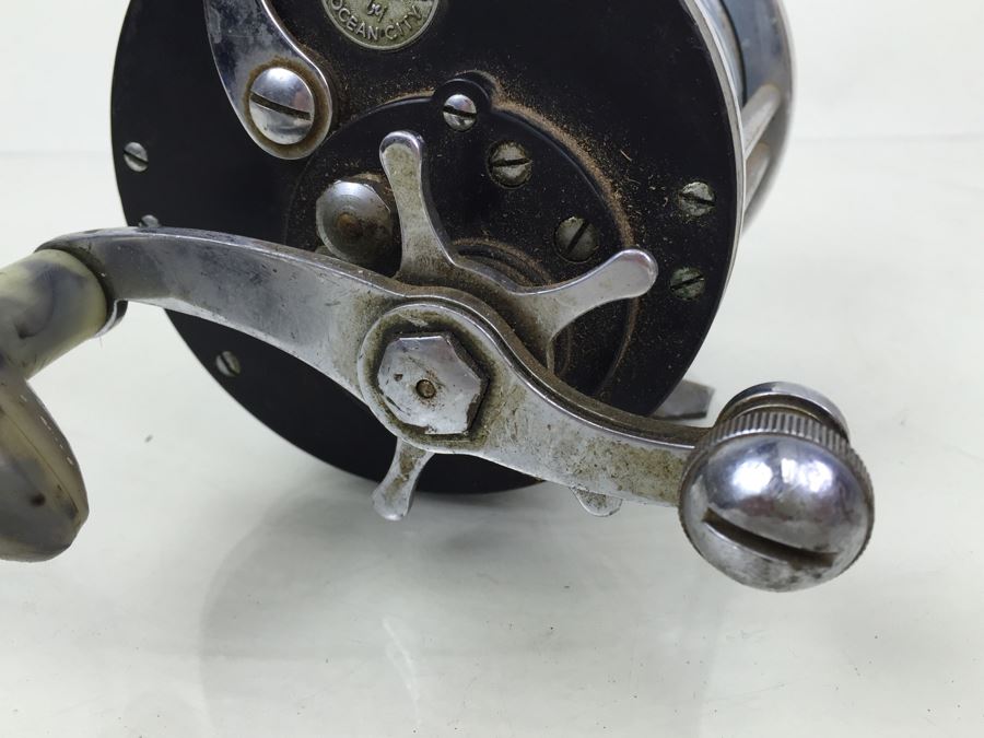 Angeleno Fishing Reel By Ocean City [Photo 6]