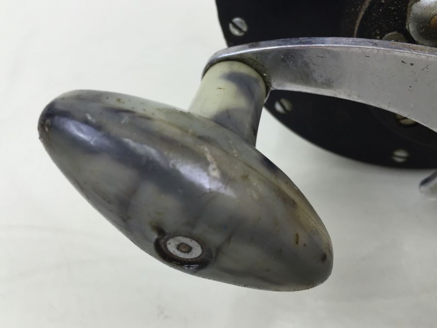 Angeleno Fishing Reel By Ocean City [Photo 4]