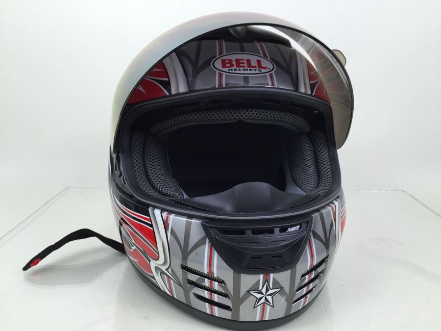 Bell Motorcycle Helmet Arrow Size M