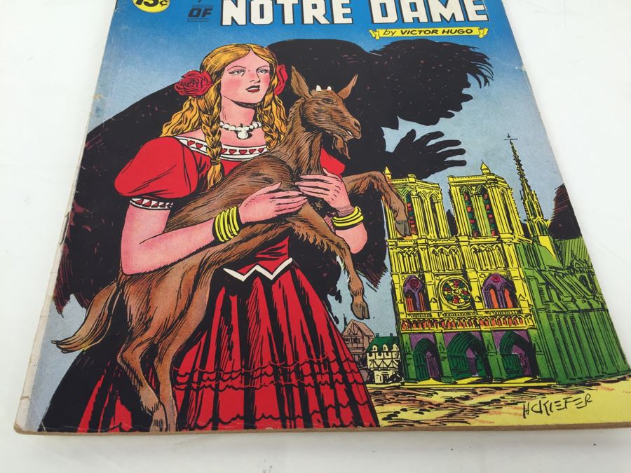 CLASSICS Illustrated Comic Book 'The Hunchback Of Notre Dame' No. 18 [Photo 3]