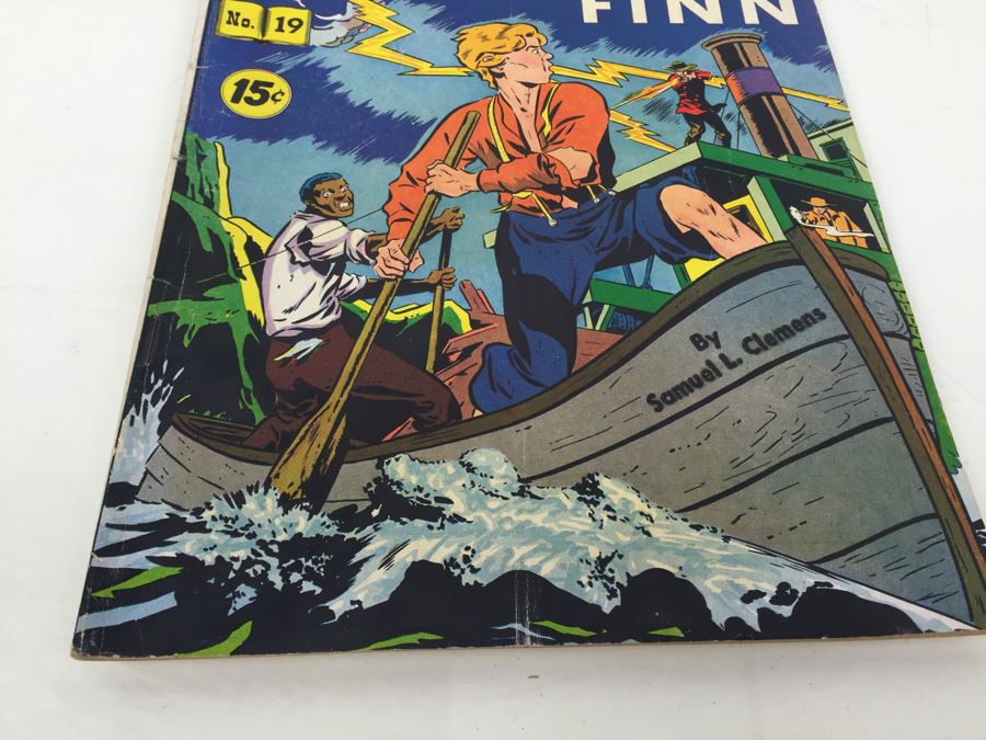 CLASSICS Illustrated Comic Book 'Huckleberry Finn' No. 19 [Photo 5]