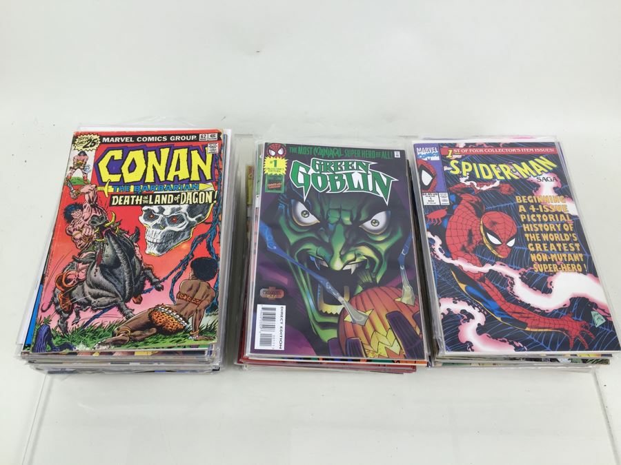 Short Box Of Bagged Comics Various Titles Some Signed Comic Books [Photo 2]