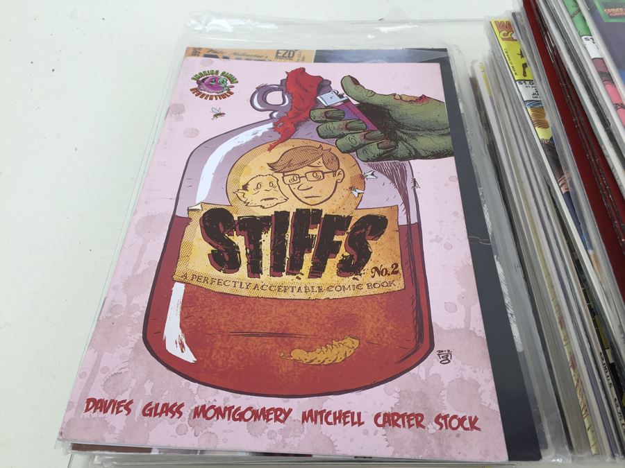 Short Box Of Bagged Comics Various Titles Some Signed Comic Books [Photo 16]