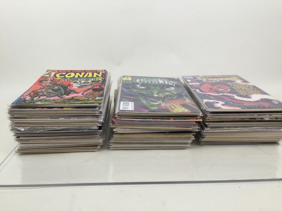 Short Box Of Bagged Comics Various Titles Some Signed Comic Books [Photo 5]