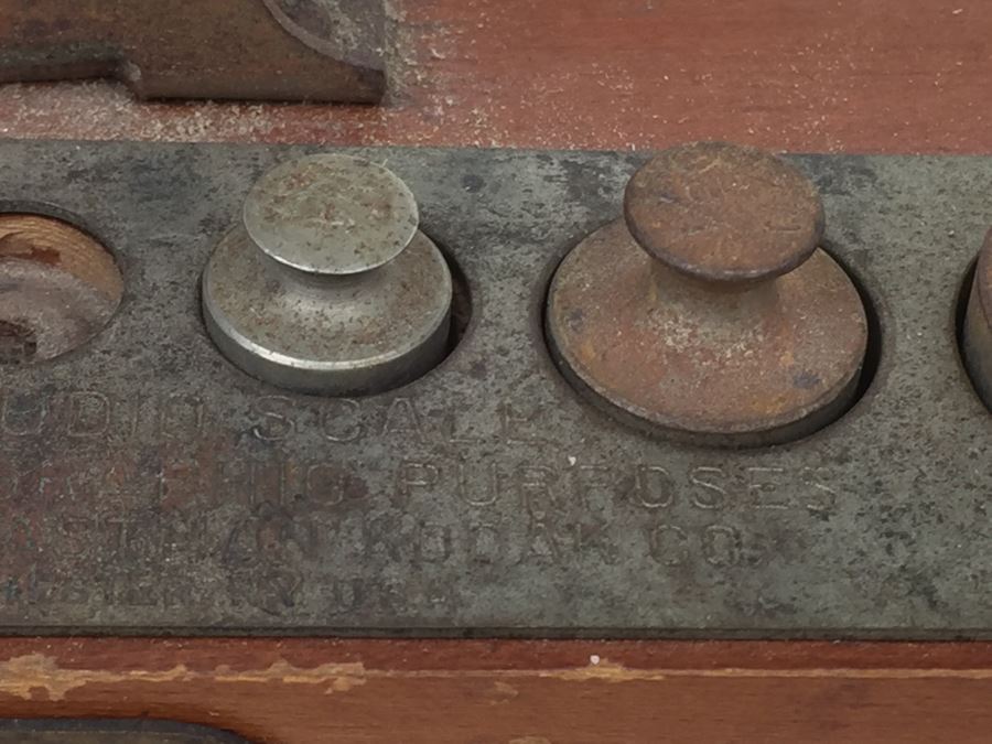 Vintage Eastman Kodak Studio Scale For Photographic Purposes With Weights [Photo 9]