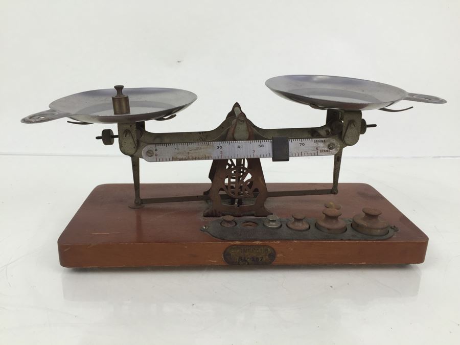 Vintage Eastman Kodak Studio Scale For Photographic Purposes With Weights