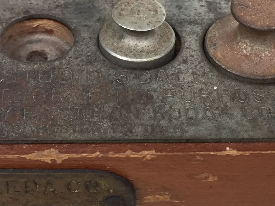 Vintage Eastman Kodak Studio Scale For Photographic Purposes With Weights [Photo 14]