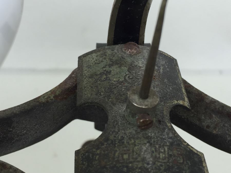 Vintage OHAUS Scale Newark Scale Works, Newark, NJ Capacity 2 Kilos [Photo 9]