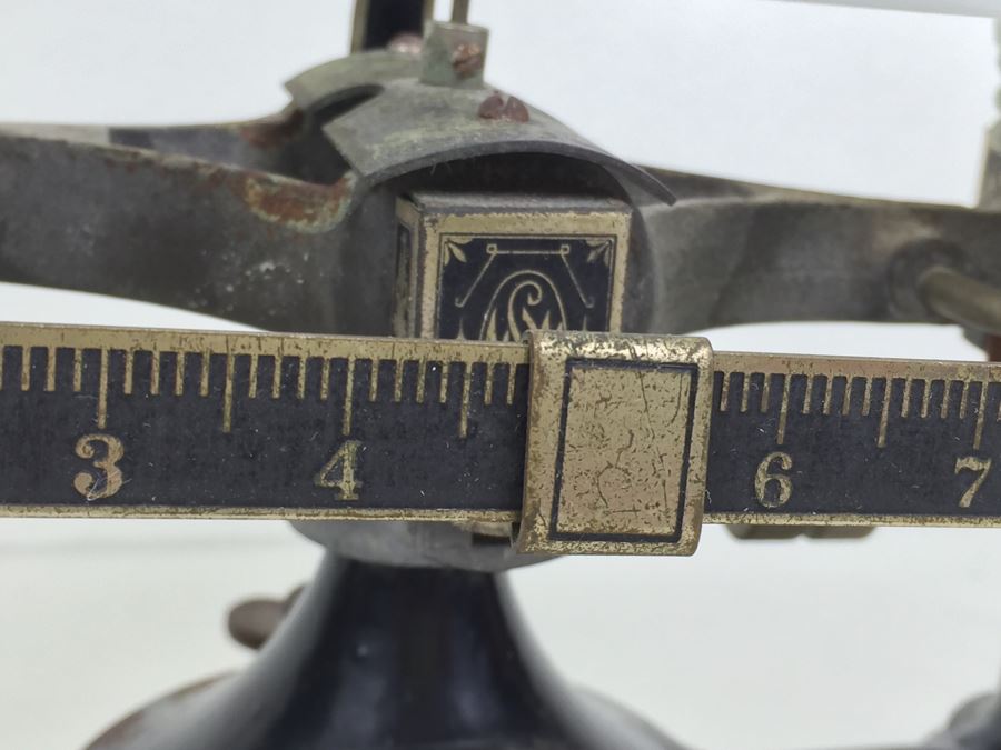 Vintage OHAUS Scale Newark Scale Works, Newark, NJ Capacity 2 Kilos [Photo 7]