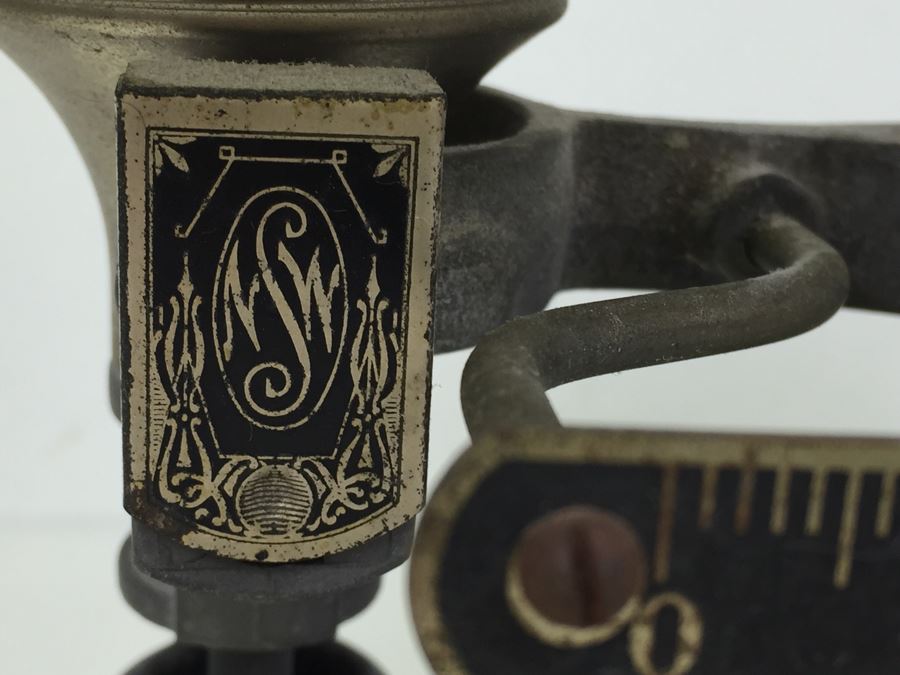 Vintage OHAUS Scale Newark Scale Works, Newark, NJ Capacity 2 Kilos [Photo 6]