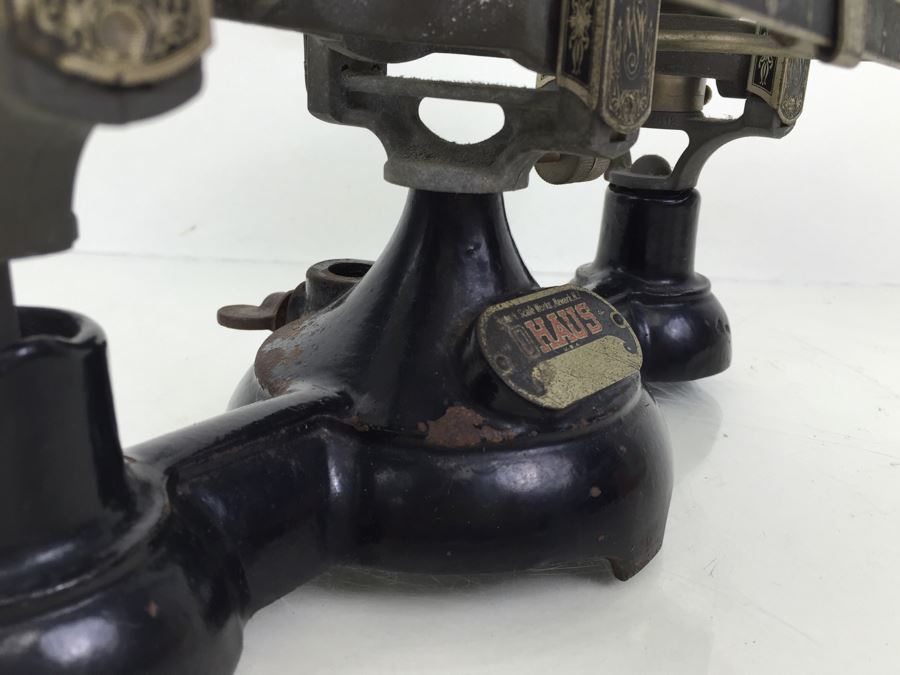 Vintage OHAUS Scale Newark Scale Works, Newark, NJ Capacity 2 Kilos [Photo 24]