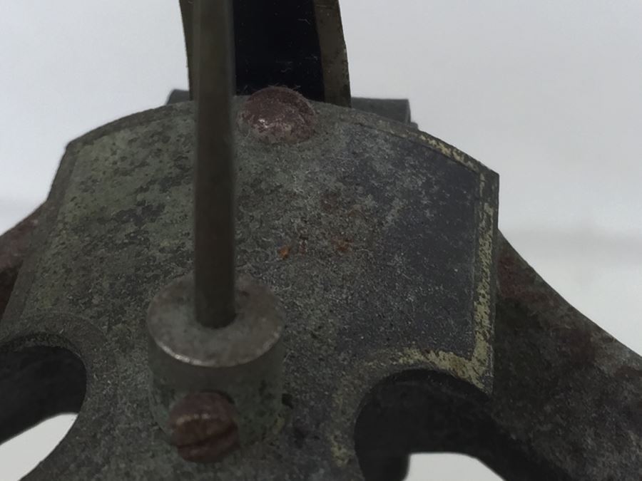 Vintage OHAUS Scale Newark Scale Works, Newark, NJ Capacity 2 Kilos [Photo 12]