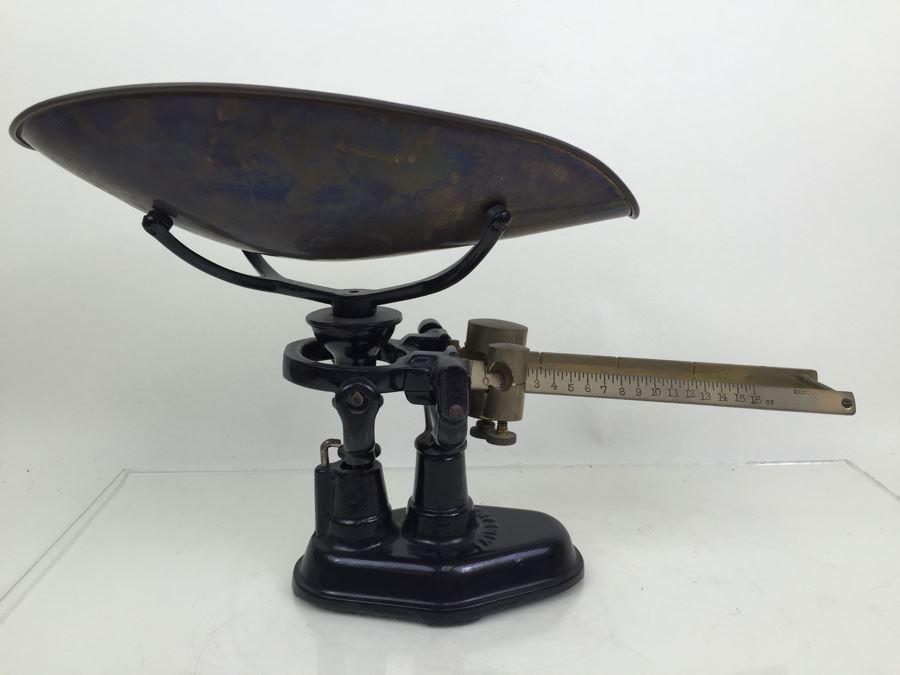 Vintage Fairbanks Scale Cast Iron And Brass Candy Store Produce Grain Scale [Photo 4]