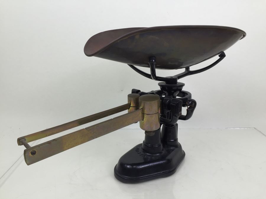 Vintage Fairbanks Scale Cast Iron And Brass Candy Store Produce Grain Scale [Photo 14]