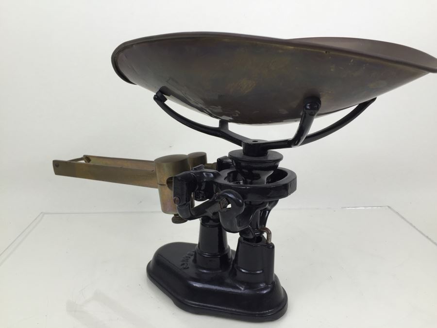 Vintage Fairbanks Scale Cast Iron And Brass Candy Store Produce Grain Scale [Photo 15]