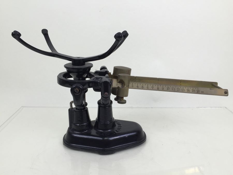 Vintage Fairbanks Scale Cast Iron And Brass Candy Store Produce Grain Scale [Photo 11]